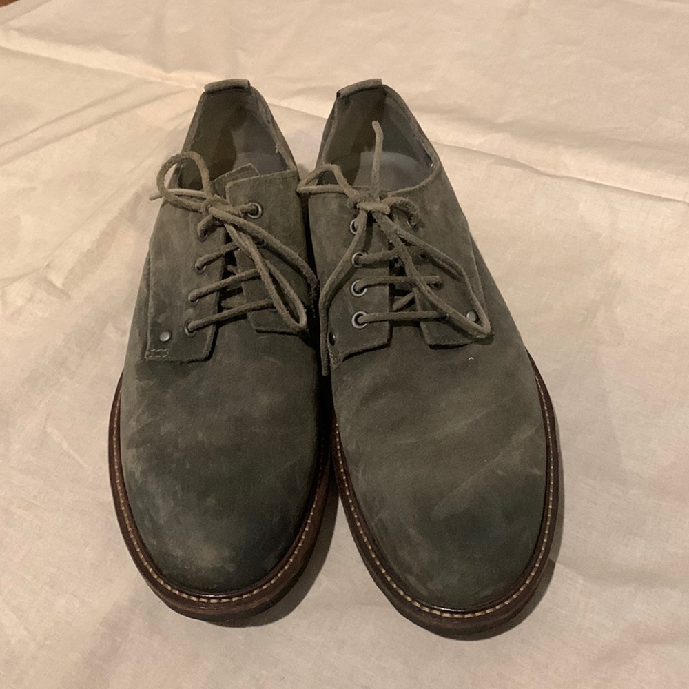 NWOB - Mens suede ECCO dress shoes